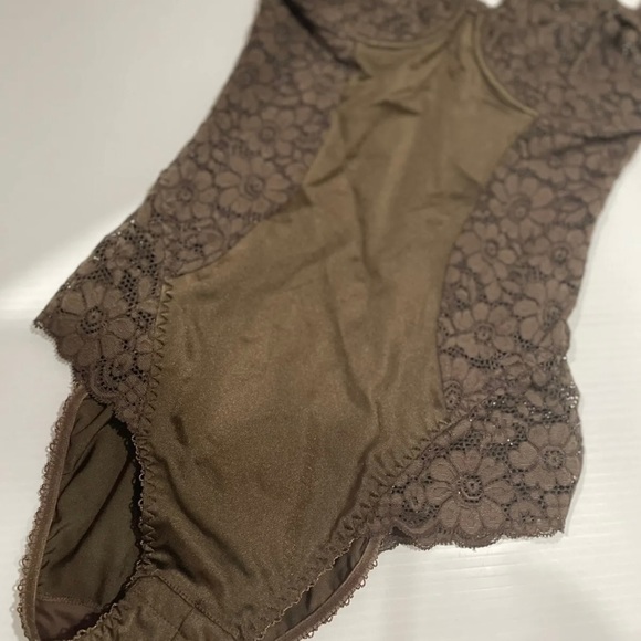 VNTG
CORSETTERIA ONE PIECE
SOGNANDO
MADE IN 🇮🇹 ITALY - Picture 5 of 6